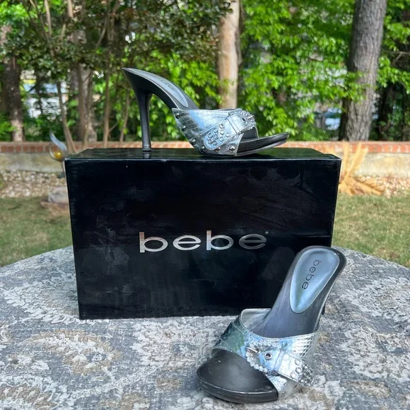 Vintage BeBe Carmen Heels - Size 5 - Picture 4 of 17